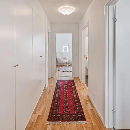 2 Bedroom Gorgeous In Prázdninový dům *